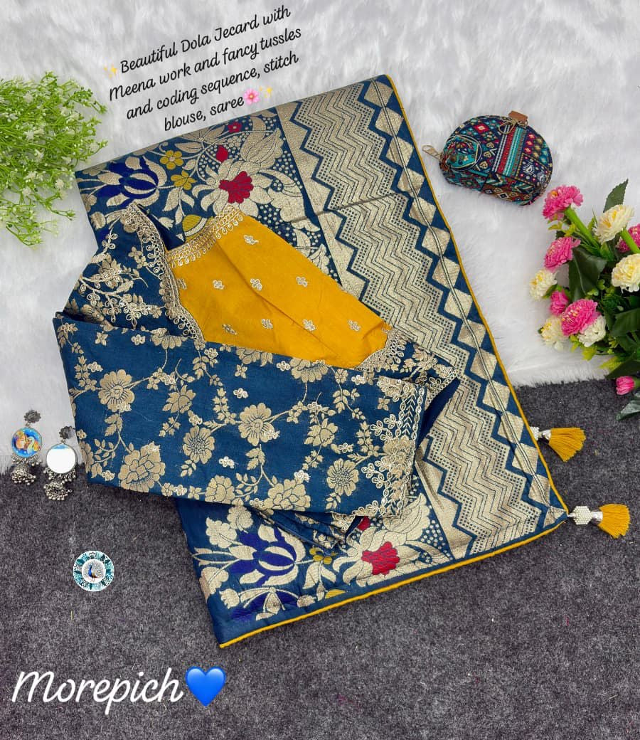 Luxury Russian Silk Saree with Designer Double Blouse Concept ✨