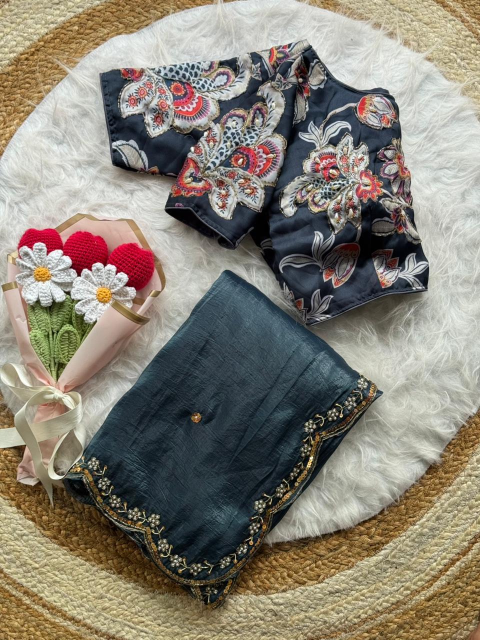 gold crush handwork design