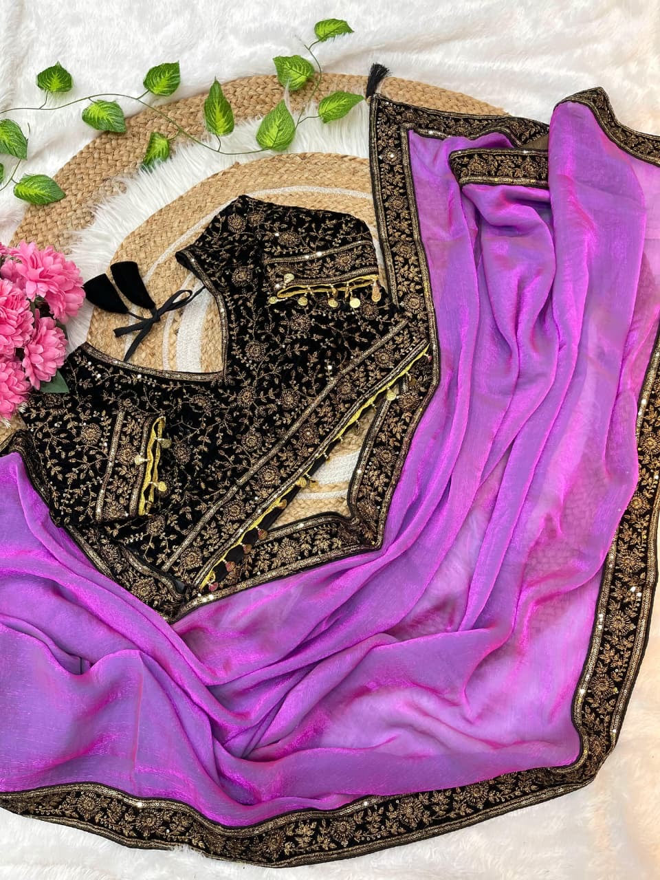 velvet border blouse saree