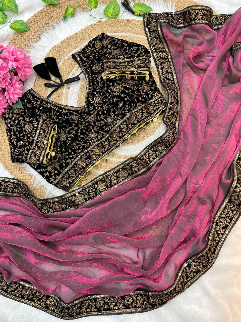 velvet border blouse saree