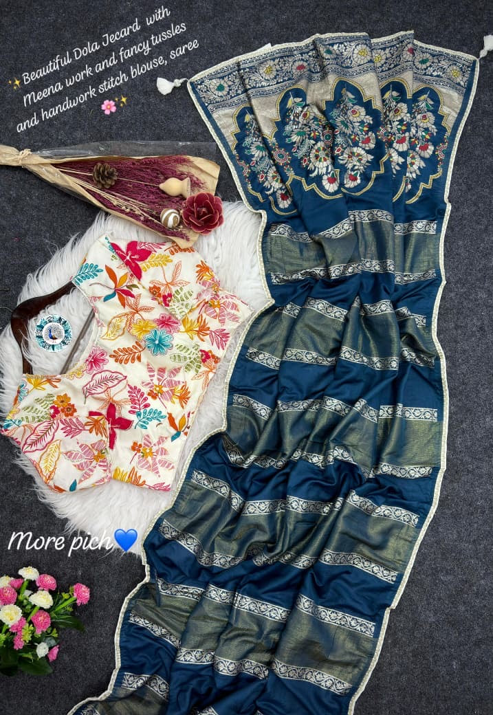 ✨ Pure Russian Silk Saree with Designer Stitched Blouse