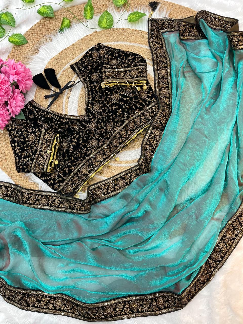 velvet border blouse saree