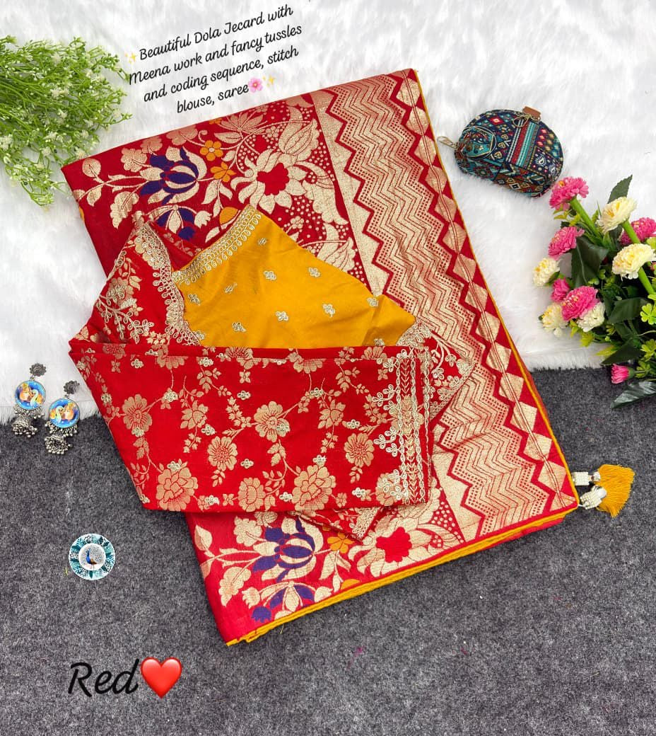 Luxury Russian Silk Saree with Designer Double Blouse Concept ✨