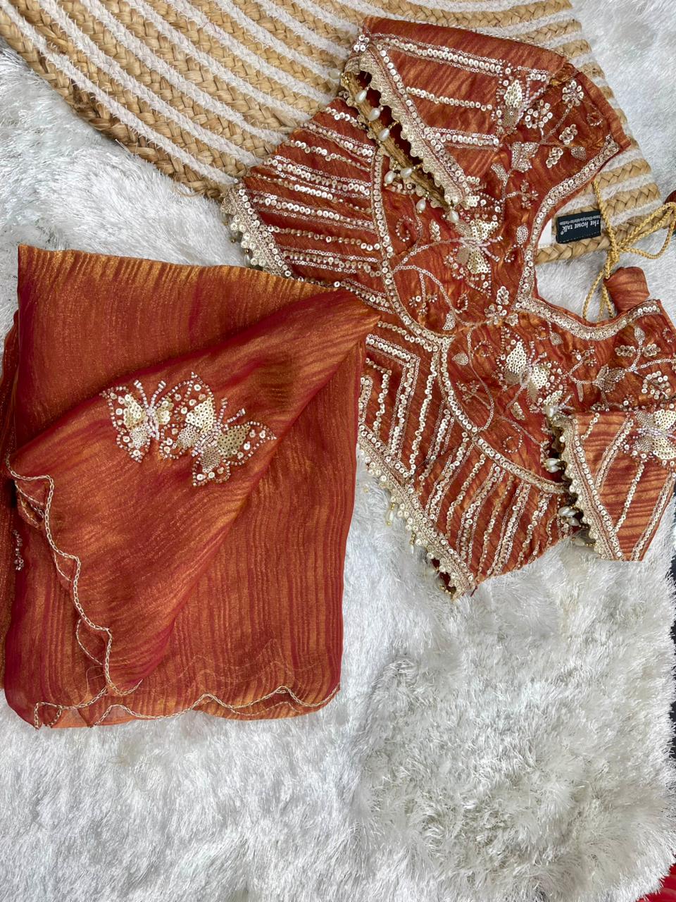 Fendy Satin Zari Designer Saree ✨